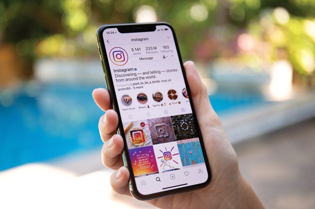 Instagram, Advertising, and the Privacy Tradeoff